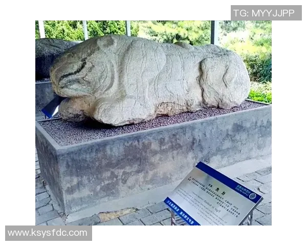 石刻雕塑艺术的历史渊源、文化价值与当代传承研究