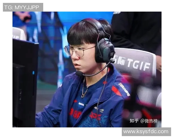 CSGO热议聚焦JDG团队协作问题引发的争议与讨论